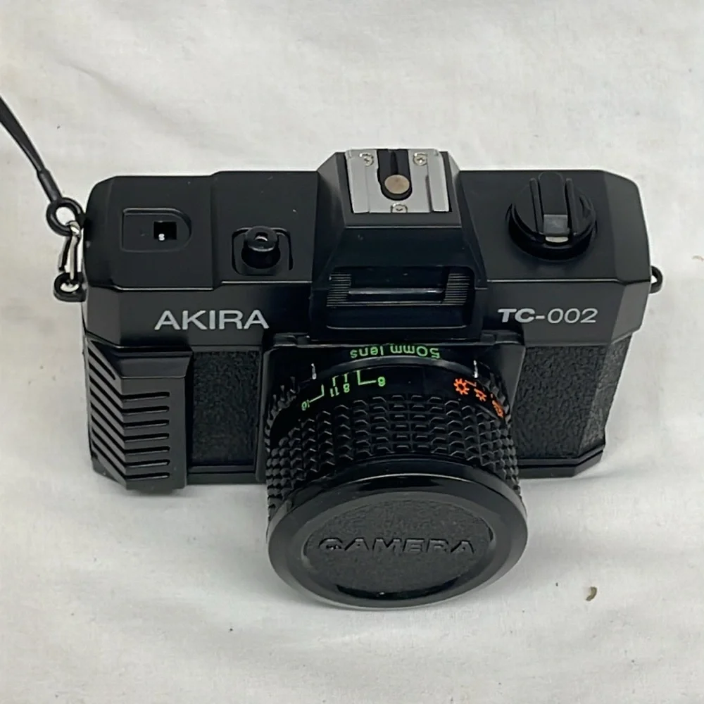 AKIRA TC-002 35mm auto standard camera color optical lens 50mm lens F=1.6